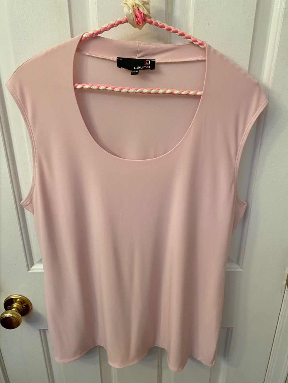Laura Soft Pink Sleeveless Scoop Neck Tank
